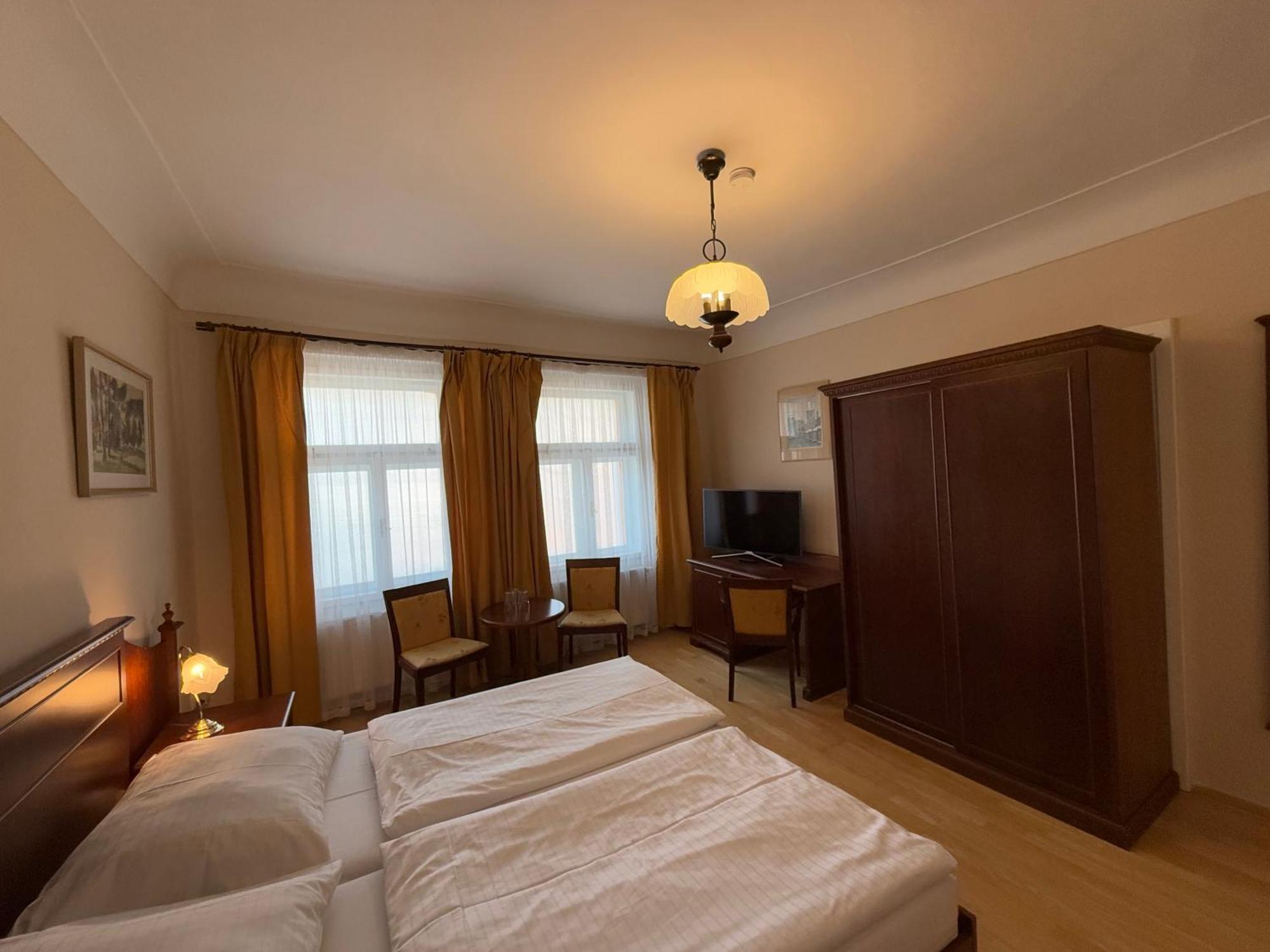 Hotel King George Prague Ngoại thất bức ảnh