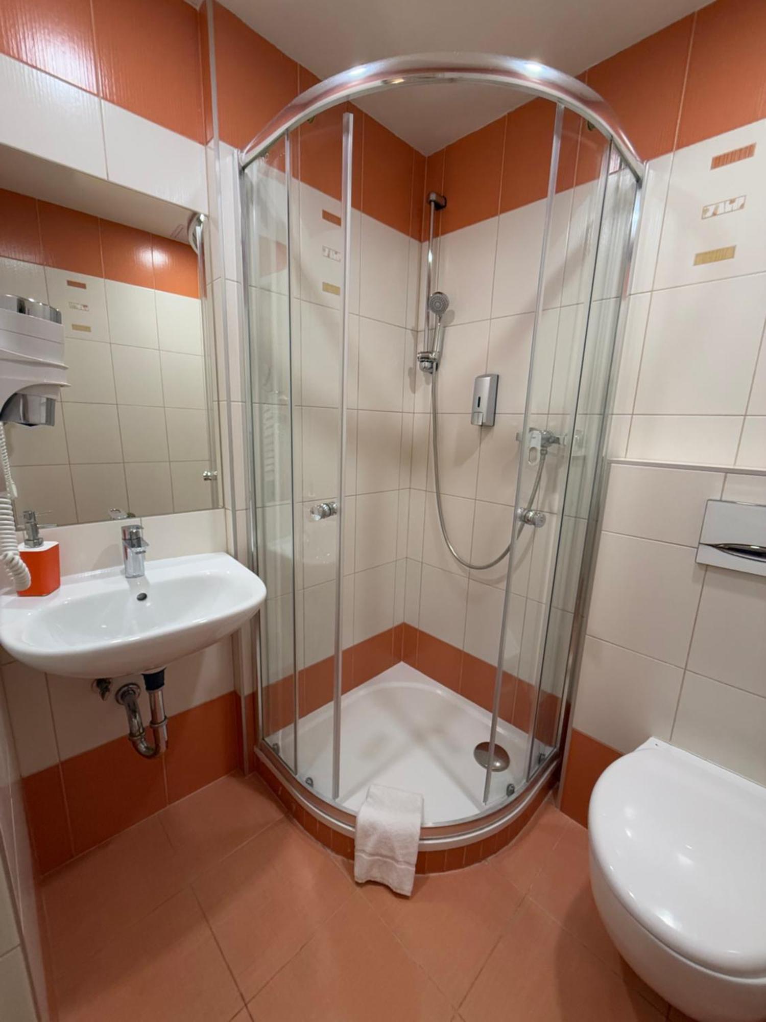 Hotel King George Prague Ngoại thất bức ảnh